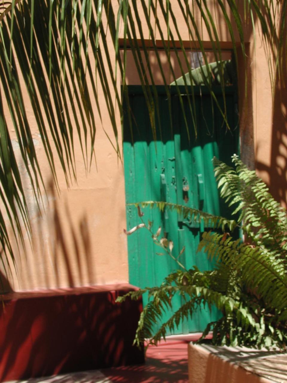Patio Dos Quintalinhos - Casa Di Gabriele Bed & Breakfast อิลญา เดอ โมซัมบิก ภายนอก รูปภาพ